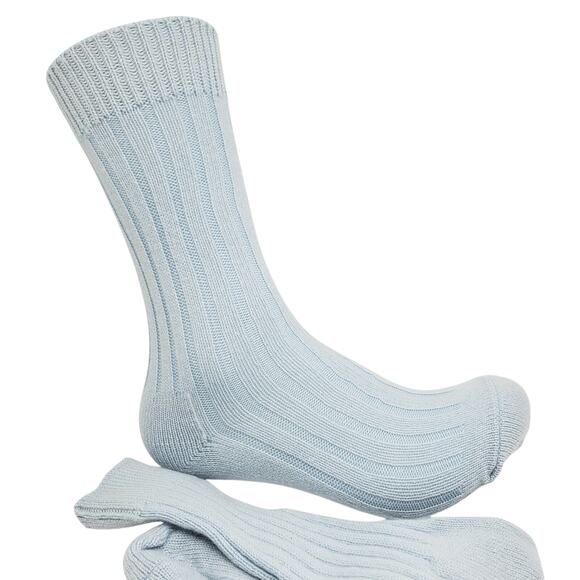 Soft Ribbed 82% Cashmere Ankle Socks 9-11 Warm Cozy Garnet Hill Rainwater Blue - Picture 1 of 7
